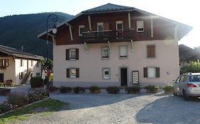 Modern Holiday Home In Servoz The Rhone Alpes With Terrace